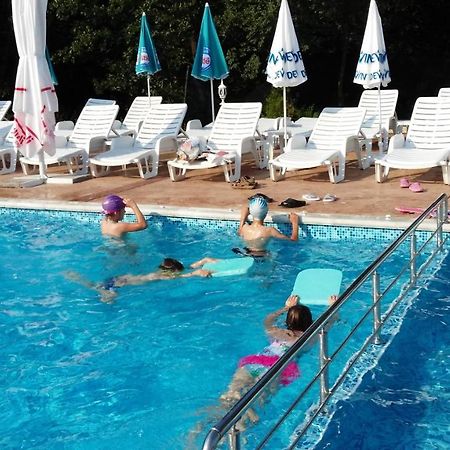 Hotel Afrodita Dimitrovgrad Bg Экстерьер фото
