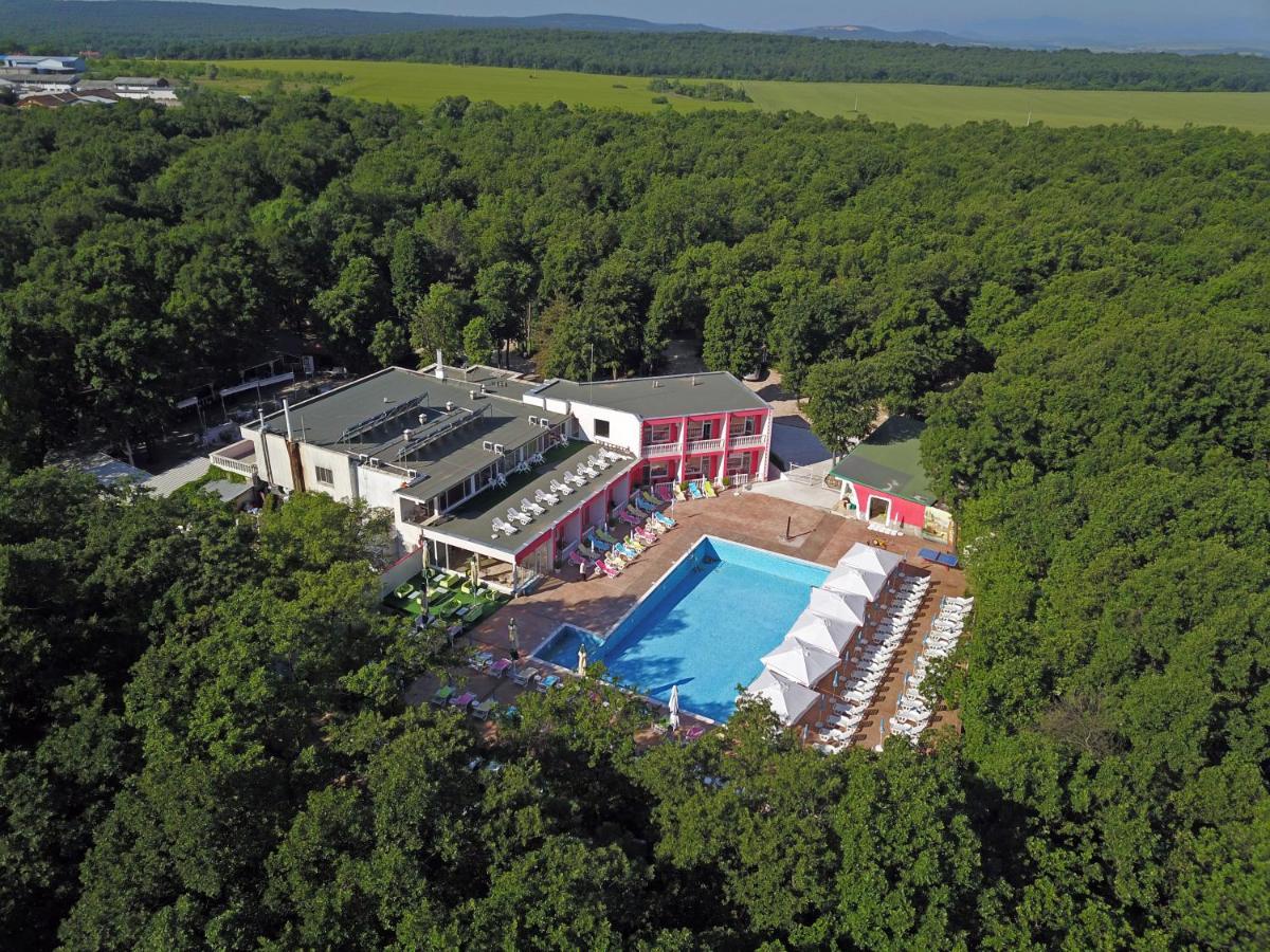 Hotel Afrodita Dimitrovgrad Bg Экстерьер фото