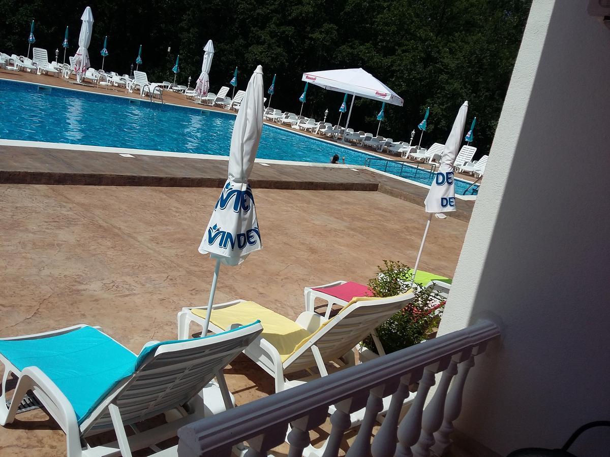 Hotel Afrodita Dimitrovgrad Bg Экстерьер фото